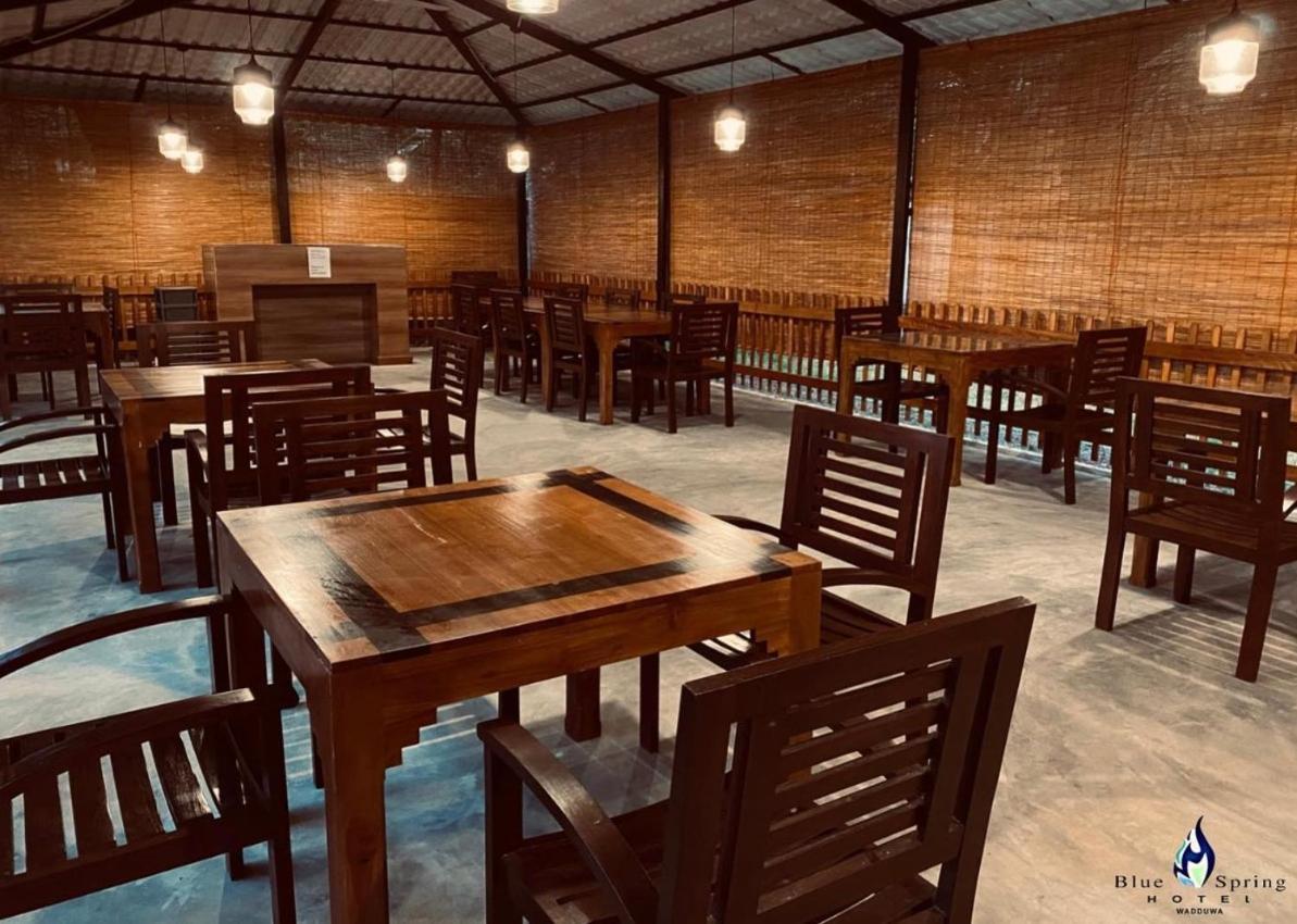 Blue Spring Hotel Wadduwa Ngoại thất bức ảnh
